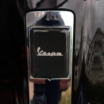 Vespa logo zwart S klantfoto