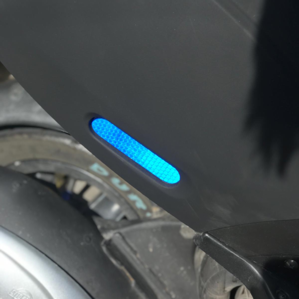 Blauwe reflectoren Piaggio Zip